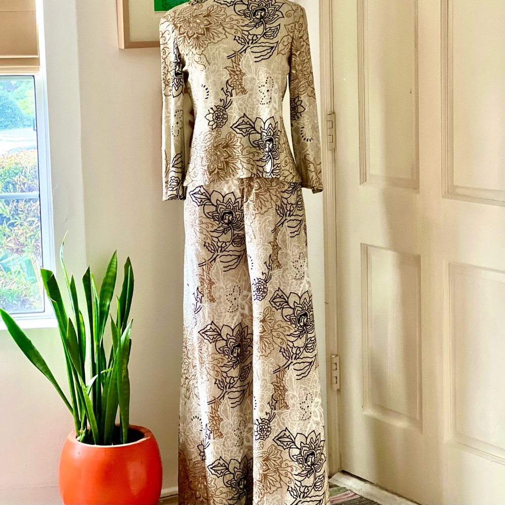 Brilliant 1970’s Lurex Pantsuit, unlabeled.
